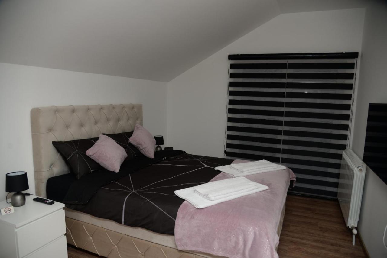 Lilien Apartment Airport Ledine Dış mekan fotoğraf