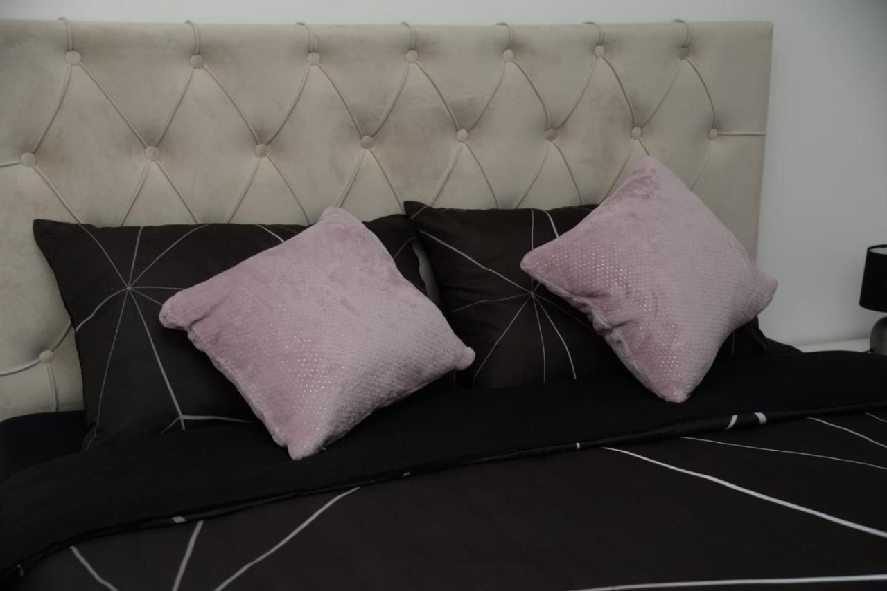 Lilien Apartment Airport Ledine Dış mekan fotoğraf